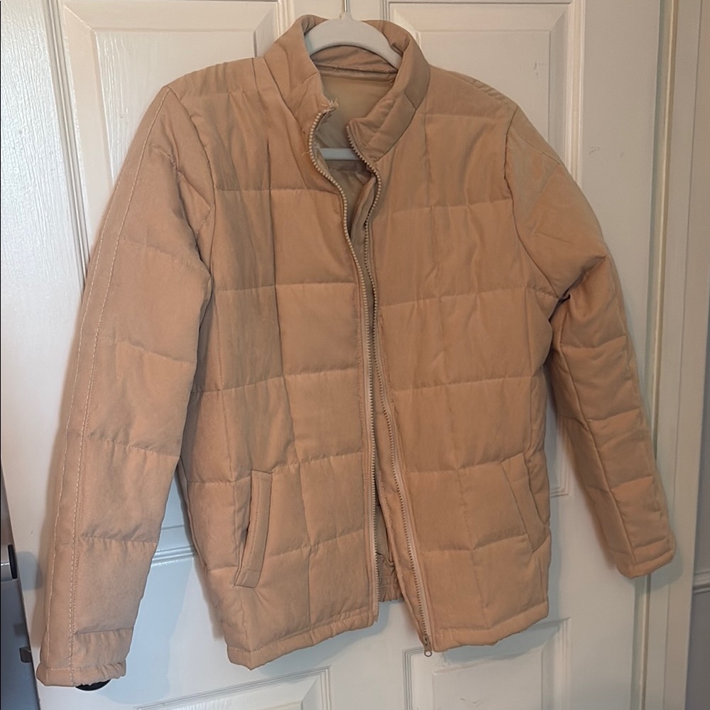 Women’s Tan Quilted Jacket